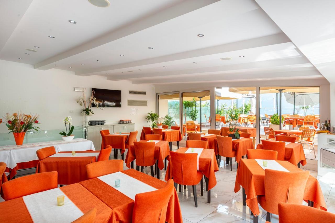 Garda Suite Hotel (Adults Only) Limone sul Garda Exterior photo